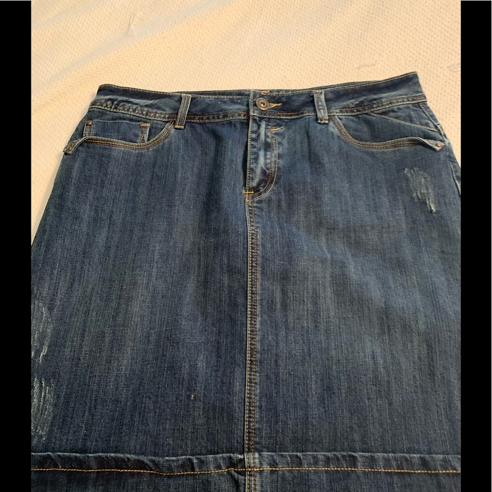Calling all jean skirt lovers!!